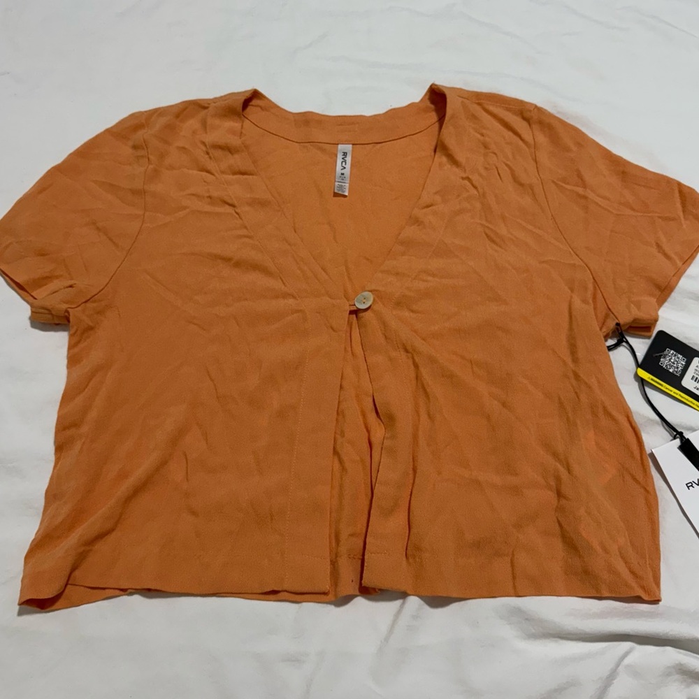 NWT RVCA Vista Top with Button Detail Size Medium